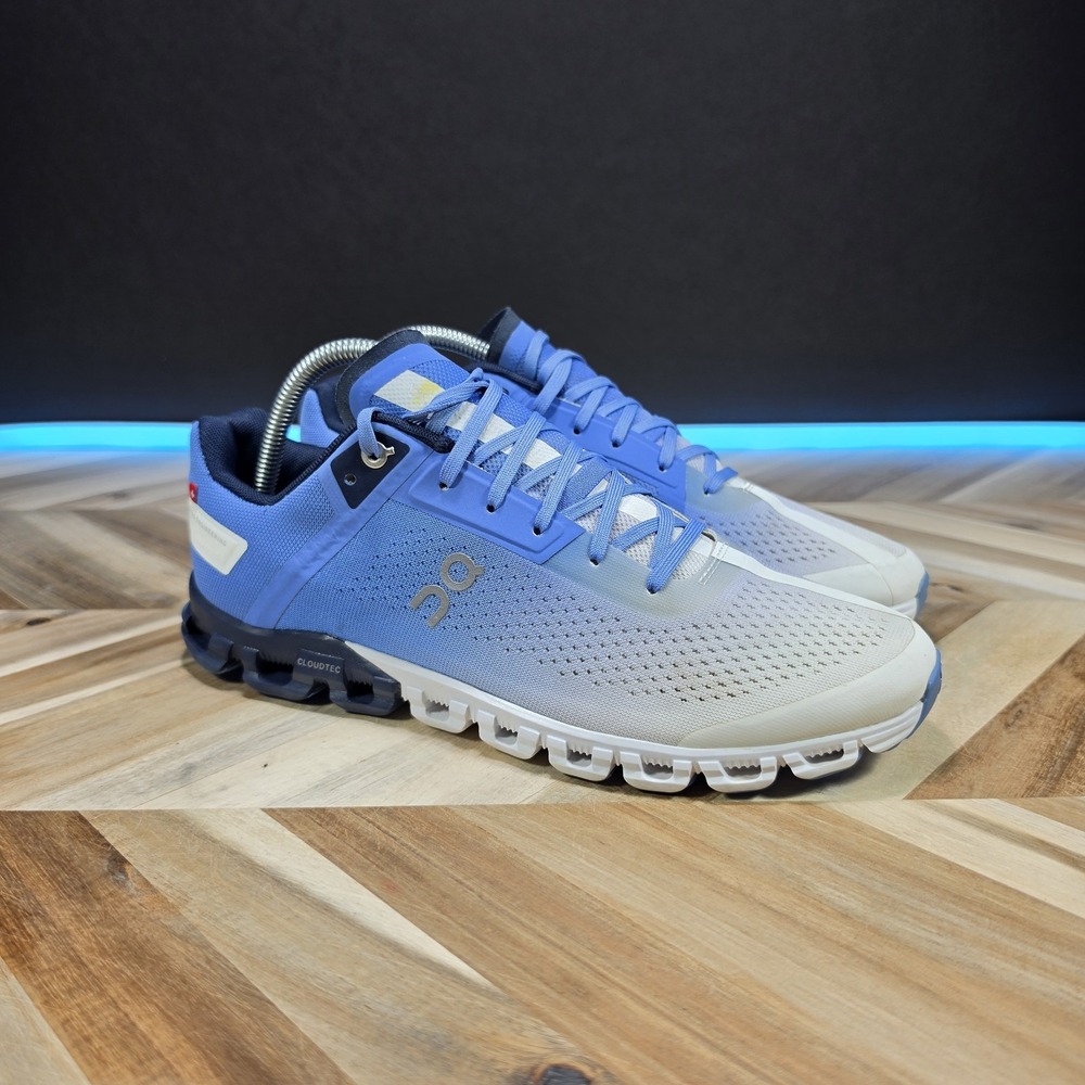 On Running Cloud Women 9.5 55.98323 Blue White Swiss Engineering Running Shoes